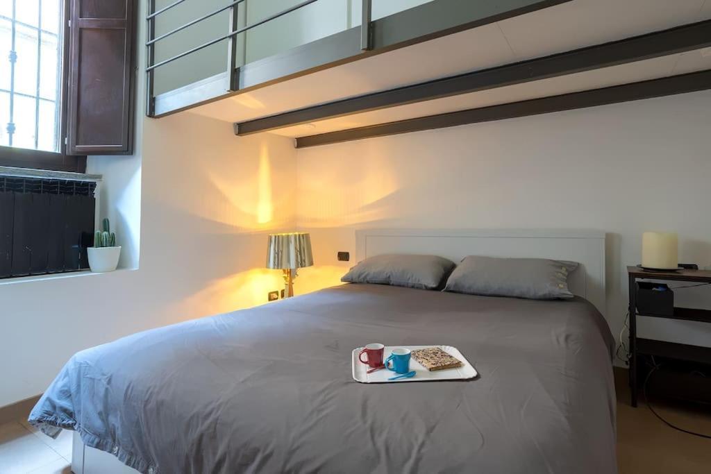 Life Is Beautiful Design Loft Navigli Romolo, Netflix, Wifi, Ac And Street Parking Apartamento Milão Exterior foto